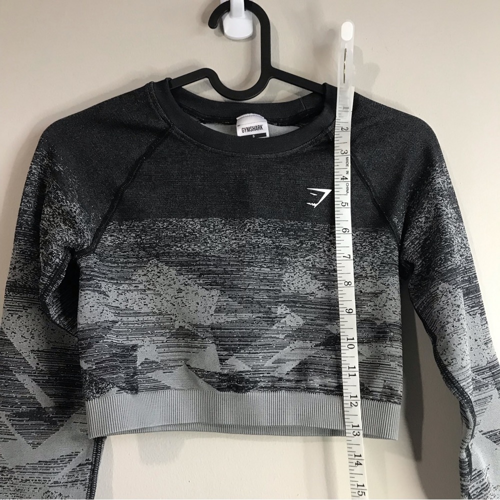 Gymshark cropped long sleeve top size small - Picture 7 of 9